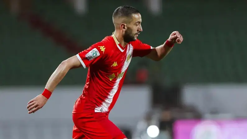 Alex Telles e Danilo Pereira tentam convencer Ziyech a jogar no Botafogo