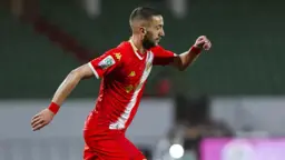 Alex Telles e Danilo Pereira tentam convencer Ziyech a jogar no Botafogo