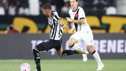 Comentaristas veem margem para melhora no Botafogo: ‘Tem mais recurso de onde tirar do que os outros que estão na parte de baixo’