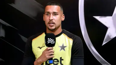 Gabriel Batista celebra grande atuação e projeta ‘confronto direto’ do Botafogo com Grêmio: ‘Se Deus quiser, as vitórias vão voltar’ Gabriel Batista celebra grande atuação e projeta ‘confronto direto’ do Botafogo com Grêmio: ‘Se Deus quiser, as vitórias vão voltar’