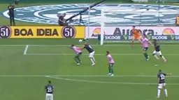 Dez dias depois, CBF divulga análise do VAR de gol anulado do Botafogo contra o Coritiba
