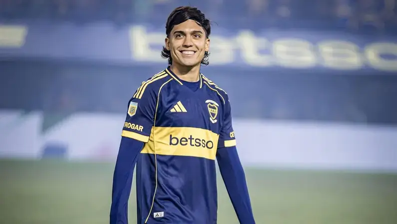 Jornalista italiano diz que atacante do Boca Juniors a caminho do Napoli foi alvo de Botafogo, Santos e Vasco