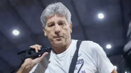 Botafogo reavalia nomes de Renato Gaúcho e Tite para comando técnico