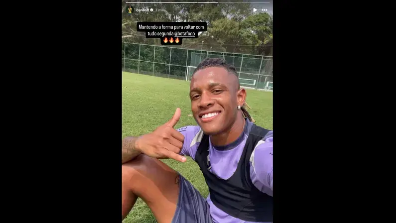 Danilo posta foto treinando e manda recado: ‘Mantendo a forma para voltar com tudo segunda, Botafogo’