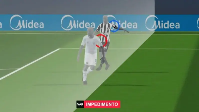 TV mostra nova imagem de gol anulado do Grêmio contra o Botafogo; CBF vai pedir mudança na exibição do impedimento automático