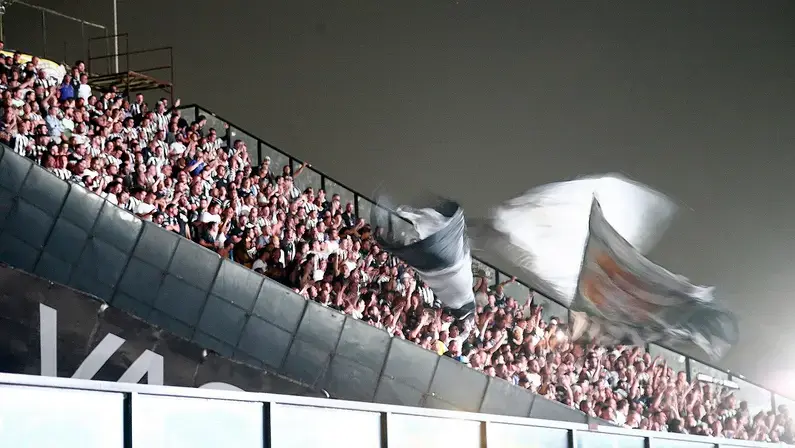 Vasco x Botafogo: venda para sócios Camisa 7 para clássico pelo Brasileirão começa nesta terça