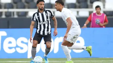Apresentador: 'Eu convocaria o Vitinho, do Botafogo, para a Copa do Mundo. Ele e Alex Telles estão num momento muito especial' Apresentador: 'Eu convocaria o Vitinho, do Botafogo, para a Copa do Mundo. Ele e Alex Telles estão num momento muito especial'