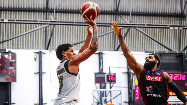 Botafogo faz jogo duríssimo, mas perde para o Sesi Franca e dá adeus ao NBB