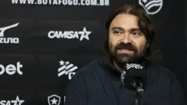 Presidente do Botafogo, João Paulo viaja e participa da AGE da SAF direto dos EUA Presidente do Botafogo, João Paulo viaja e participa da AGE da SAF direto dos EUA