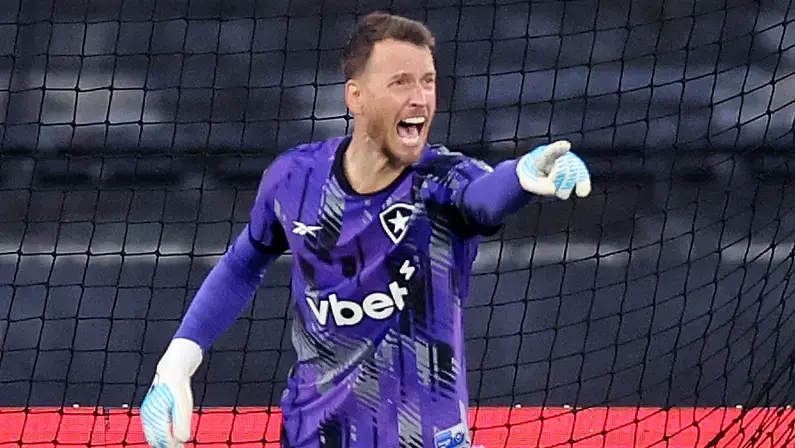 Botafogo tem ‘expectativa otimista’ por saída de goleiro Neto, diz canal
