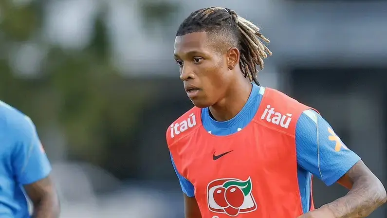 Ancelotti confirma Seleção Brasileira com Danilo, do Botafogo, como titular em amistoso