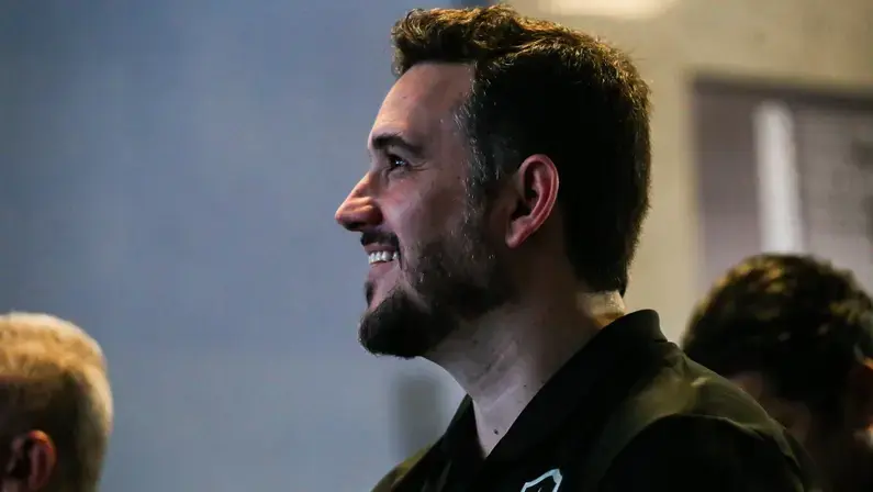 Canal: Gabriel de Alba pede sugestões ao Botafogo para tocar futebol e deve entrevistar Raphael Rezende