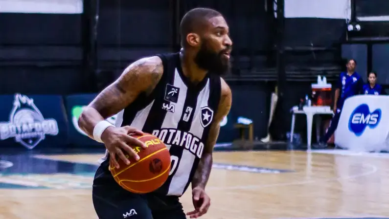 Botafogo encaminha retorno de Isaac Thornton para o NBB 2026/2027