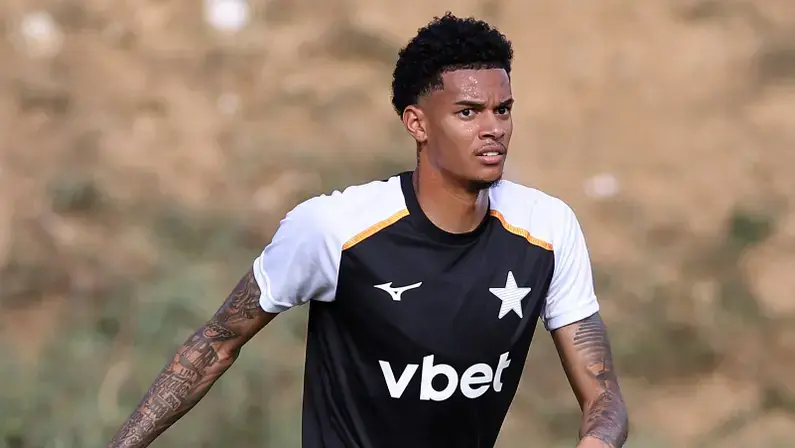 Botafogo e São Paulo estendem prazo para concluir acordo por Newton e Ferraresi até dezembro