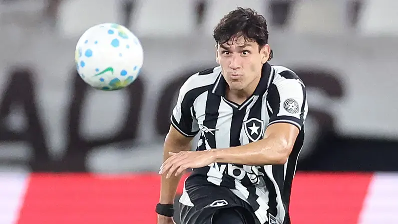 Botafogo e São Paulo acertam uso de Ferraresi e Artur no clássico da 17ª rodada