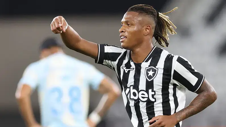 DANILO E MONTORO BRILHAM SOB OLHARES DE TITE, BOTAFOGO VENCE GRÊMIO COM SUFOCO NO FIM, ENCERRA JEJUM E SE DESCOLA DO Z-4