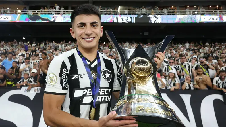 TRANSFER BAN DO BOTAFOGO REFERENTE A THIAGO ALMADA É RETIRADO PELA FIFA