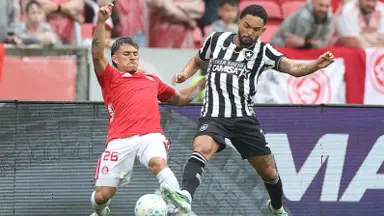 Botafogo perde feio para o Inter e segue ameaçado no Brasileirão Botafogo perde feio para o Inter e segue ameaçado no Brasileirão