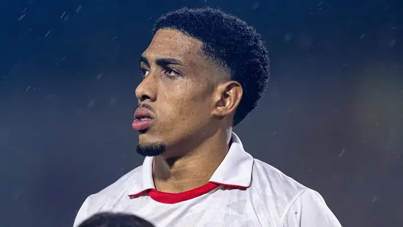 Botafogo e Red Bull Bragantino têm interesse em Wallace, zagueiro/volante do CRB