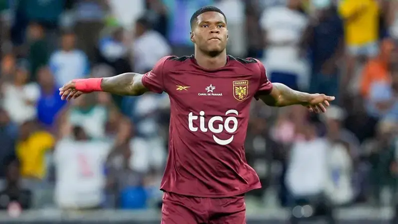 Joia do Botafogo, Kadir fica no banco em empate do Panamá com a Bósnia