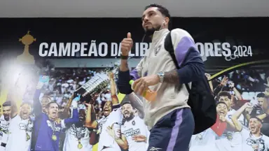 Felipe Melo destaca Alex Telles como opção acima da média para a Copa do Mundo Felipe Melo destaca Alex Telles como opção acima da média para a Copa do Mundo