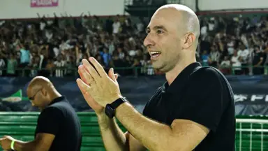 Botafogo quer agilidade, mas mantém tranquilidade para encontrar novo treinador: 'Estamos respaldados pelo Rodrigo Bellão, que é um excelente profissional' Botafogo quer agilidade, mas mantém tranquilidade para encontrar novo treinador: 'Estamos respaldados pelo Rodrigo Bellão, que é um excelente profissional'
