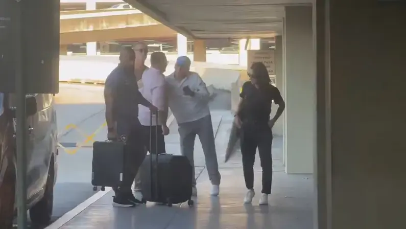 John Textor viaja com delegação do Botafogo para jogo em Brasília após afastamento