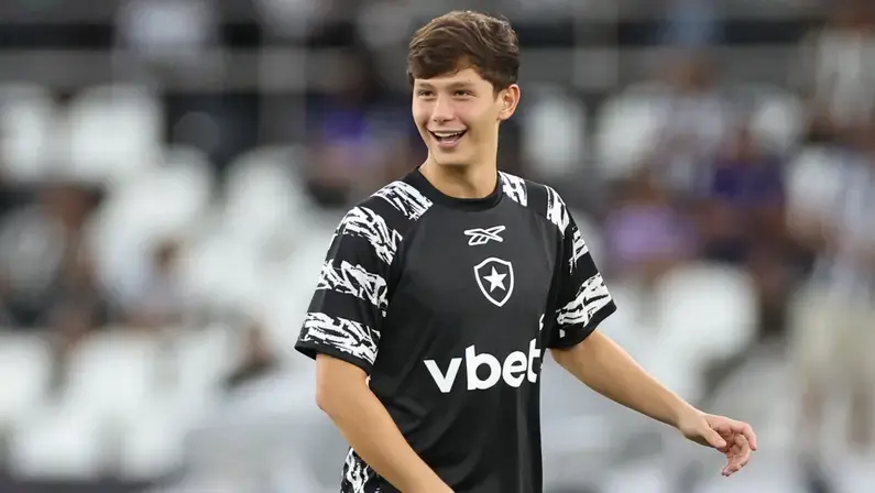 Botafogo reincorpora cinco jogadores do sub-20 ao elenco principal de Franclim Carvalho