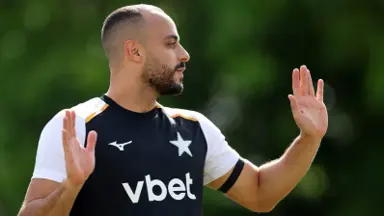 Dívida de € 11 milhões do Botafogo com Benfica por Arthur Cabral será renegociada, destaca jornal português Dívida de € 11 milhões do Botafogo com Benfica por Arthur Cabral será renegociada, destaca jornal português