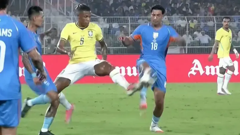 Volante do Botafogo, Danilo joga 45 minutos em goleada morna da Seleção Brasileira sobre a Índia