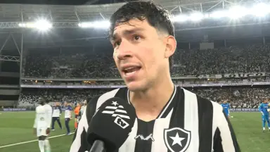 Ferraresi parabeniza Botafogo por vitória sobre a Chapecoense: ‘Futebol é assim, todo mundo joga de igual para igual’ Ferraresi parabeniza Botafogo por vitória sobre a Chapecoense: ‘Futebol é assim, todo mundo joga de igual para igual’