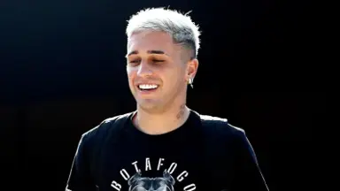 Empresário de Diego Hernández, do Botafogo, confirma negociações com Peñarol: ‘Caminho livre’ Empresário de Diego Hernández, do Botafogo, confirma negociações com Peñarol: ‘Caminho livre’