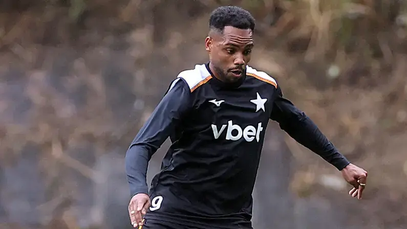 Danilo Pereira deve ser a novidade de Bellão para Botafogo x Cienciano; veja provável escalação