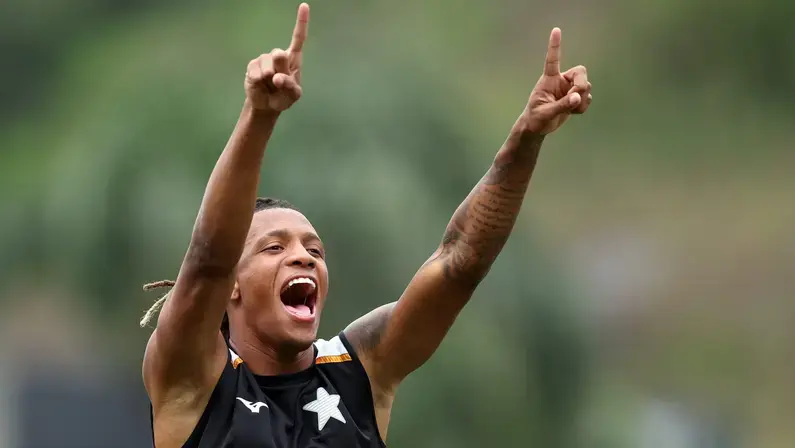 Palmeiras deve tentar novamente Danilo, do Botafogo, em janeiro: 'É a cereja do bolo do Abel', diz TV