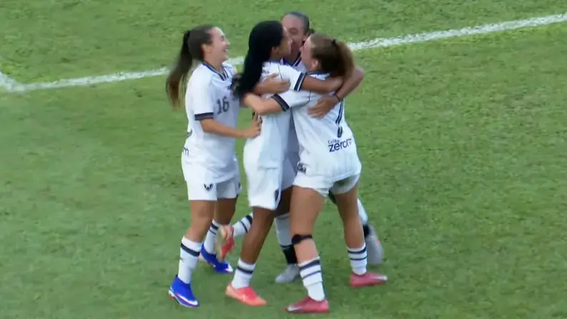Botafogo vence Vitória e encaminha vaga nas quartas do Brasileiro Sub-20