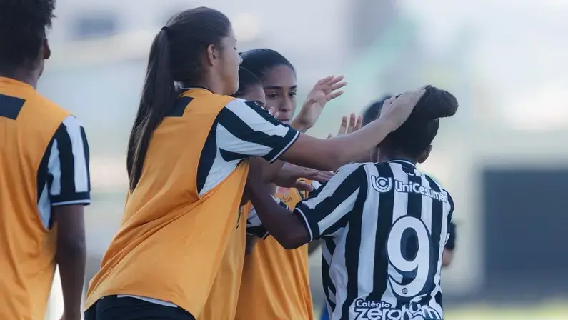 Botafogo vence e se garante na final do Carioca Feminino Sub-20 com antecedência
