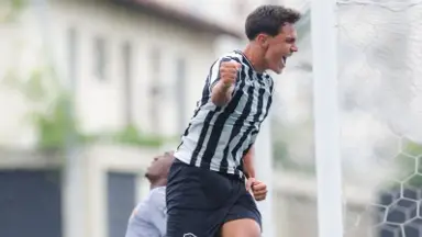 Botafogo goleia Nova Iguaçu por 7 a 2 pela Copa Rio Sub-17; sub-15 também vence Botafogo goleia Nova Iguaçu por 7 a 2 pela Copa Rio Sub-17; sub-15 também vence