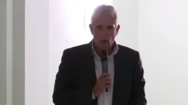 Ex-dirigente do Botafogo critica gestão e "invasão de amadores" Ex-dirigente do Botafogo critica gestão e "invasão de amadores"