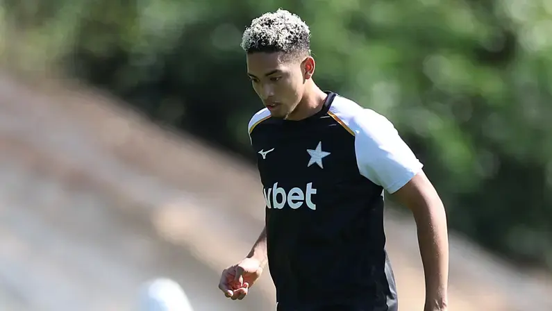 Fifa libera Botafogo de transfer ban referente a Jordan Barrera