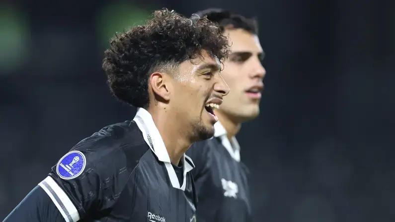Botafogo vence Independiente Petrolero no Paraguai e fica muito perto da vaga nas oitavas da Sul-Americana
