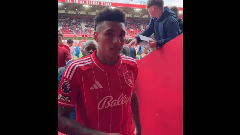 Ex-Botafogo, Igor Jesus marca em vitória do Nottingham Forest na Premier League; veja gol
