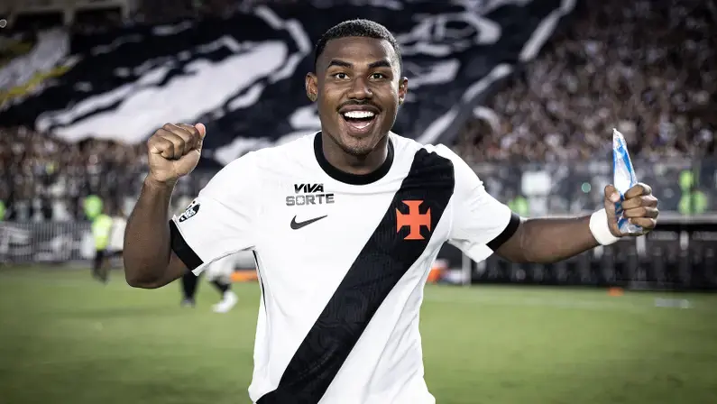 Cuiabano, do Vasco, responde bem após incômodo em músculo na região glútea e pode reencontrar Botafogo
