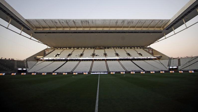 Corinthians x Botafogo: onde assistir, escalações, desfalques, pendurados e arbitragem