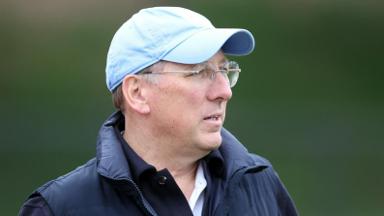John Textor explica disputas com Ares e Iconic, justifica busca por clube inglês e diz que Eagle Football foi avaliada em R$ 7,5 bilhões John Textor explica disputas com Ares e Iconic, justifica busca por clube inglês e diz que Eagle Football foi avaliada em R$ 7,5 bilhões