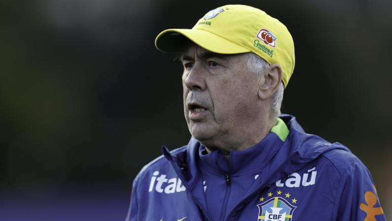 Vai ter jogador do Botafogo? Carlo Ancelotti convoca Seleção Brasileira nesta segunda para últimos amistosos de 2025