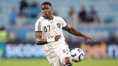 Kadir, do Botafogo, será convocado pela seleção do Panamá para amistosos antes da Copa do Mundo, crava jornalista Kadir, do Botafogo, será convocado pela seleção do Panamá para amistosos antes da Copa do Mundo, crava jornalista