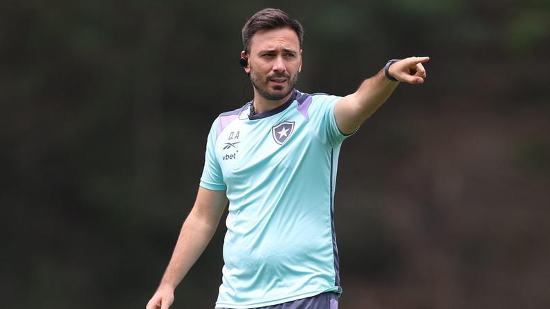 Davide Ancelotti deve repetir contra Sport time do Botafogo pelo terceiro jogo seguido; veja provável escalação
