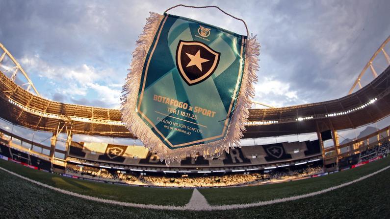 Botafogo escalado com Artur, Jeffinho e Chris Ramos no ataque para enfrentar o Sport