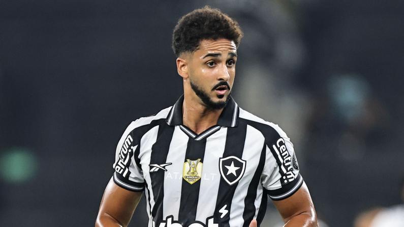 Botafogo pode ter de pagar até R$ 32 milhões ao Cádiz por empréstimo de Chris Ramos