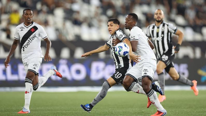 Comentarista destaca atuação do Botafogo contra o Vasco: ‘Partida para resgatar confiança e recuperar imagem’